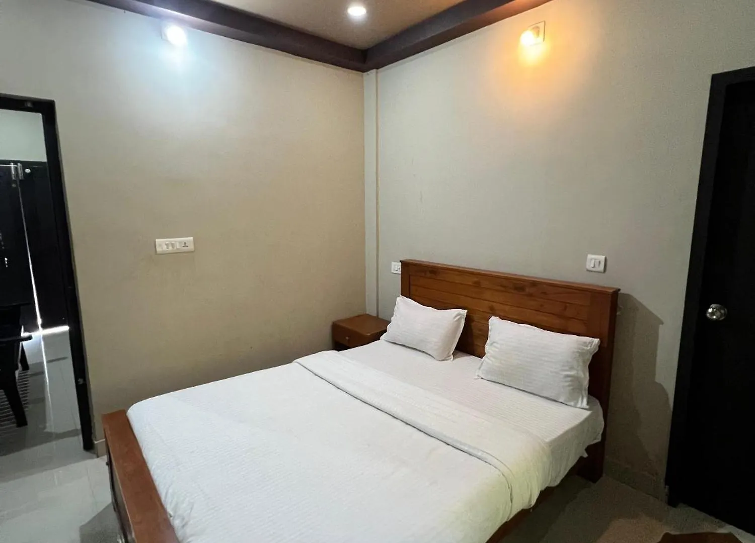 Aparthotel Kosher Livings Holiday Kalpatta